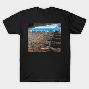 Row of Beach Umbrellas T-Shirt